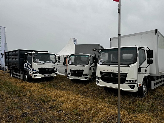 Грузовики Компас на выставке «День поля рязанской области»